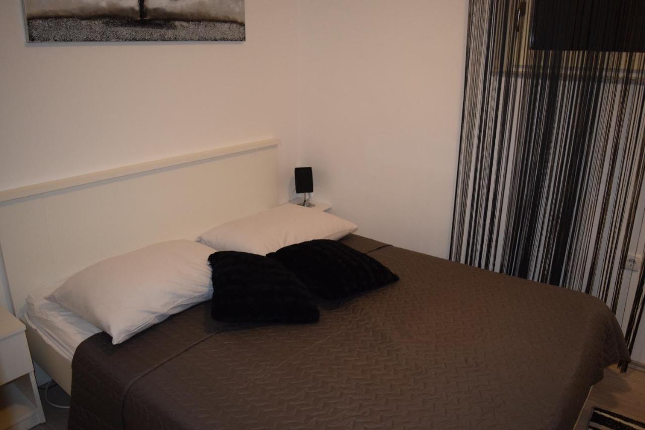 Apartman Nino Novigrad  Екстериор снимка