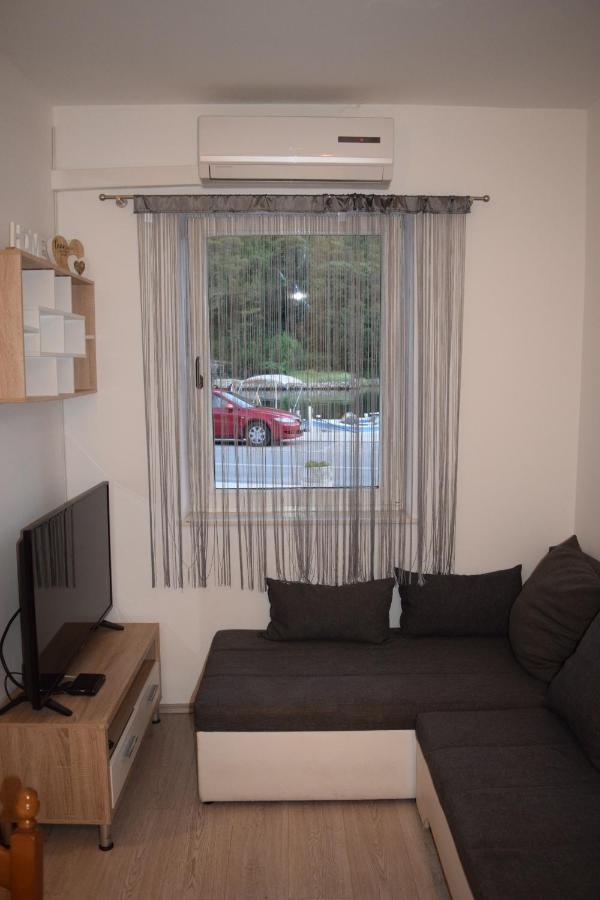 Apartman Nino Novigrad  Екстериор снимка