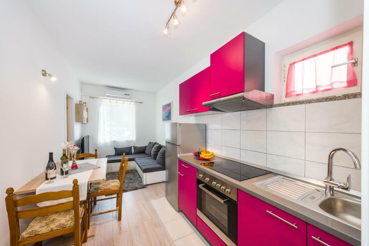 Apartman Nino Novigrad  Екстериор снимка