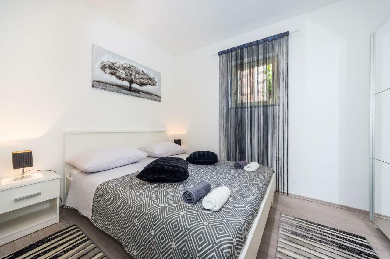 Apartman Nino Novigrad  Екстериор снимка